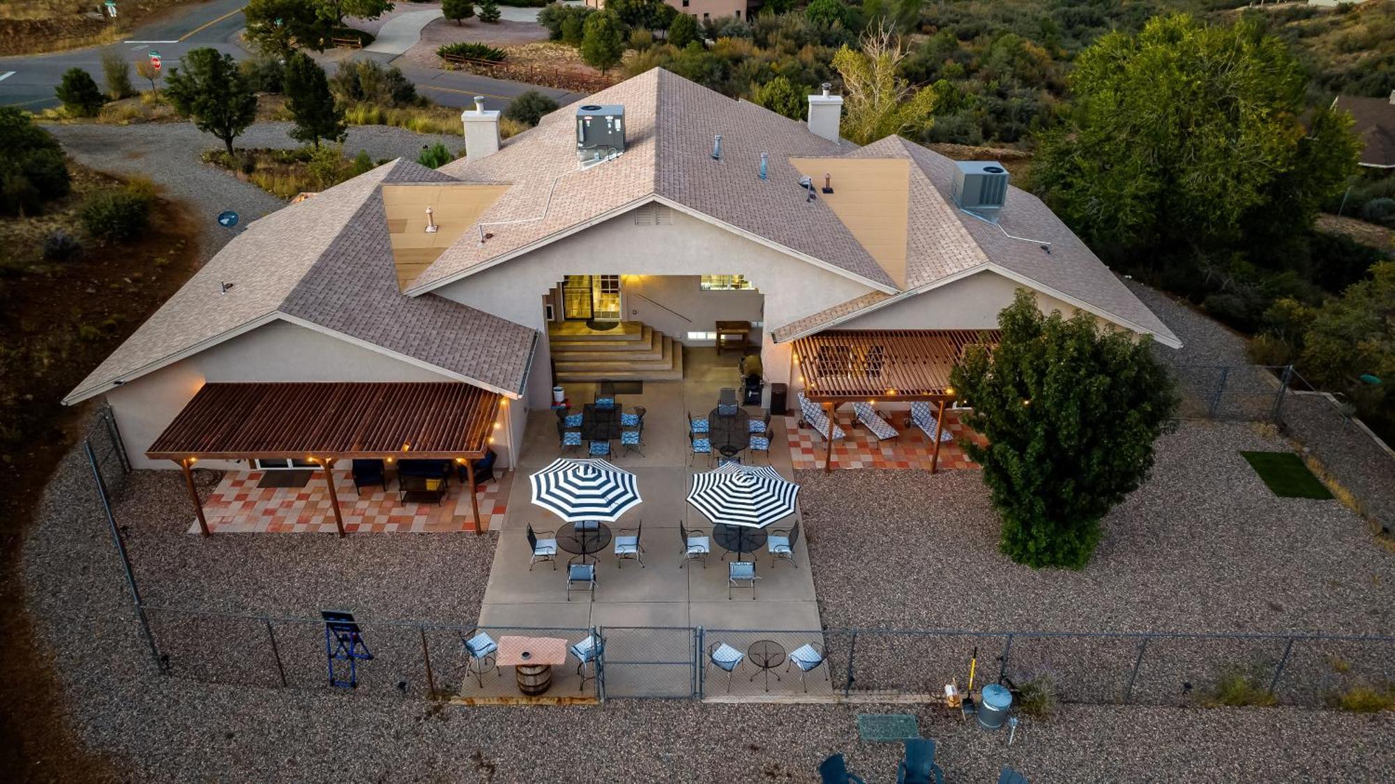 Luxury Prescott Home 4K Ft- Sleeps 22 Whot Tub 외부 사진
