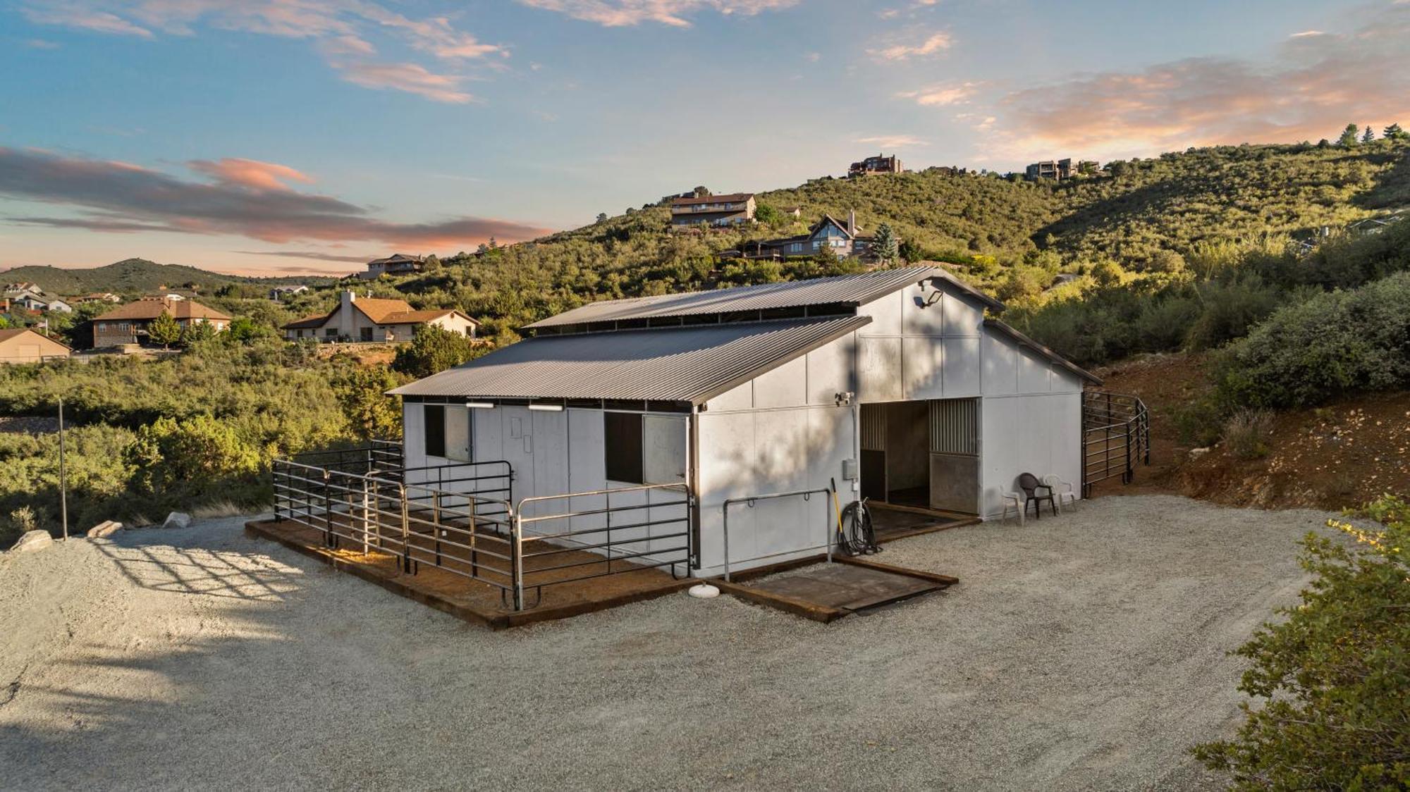 Luxury Prescott Home 4K Ft- Sleeps 22 Whot Tub 외부 사진