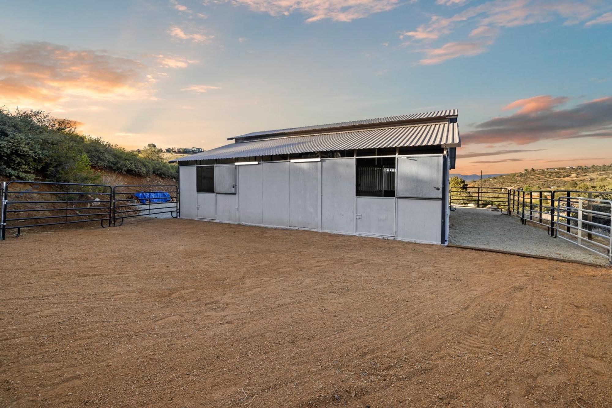 Luxury Prescott Home 4K Ft- Sleeps 22 Whot Tub 외부 사진