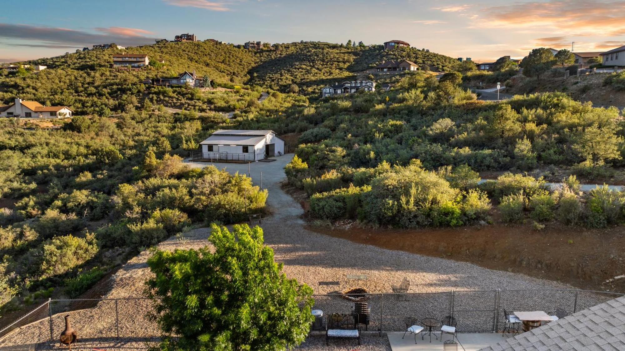 Luxury Prescott Home 4K Ft- Sleeps 22 Whot Tub 외부 사진